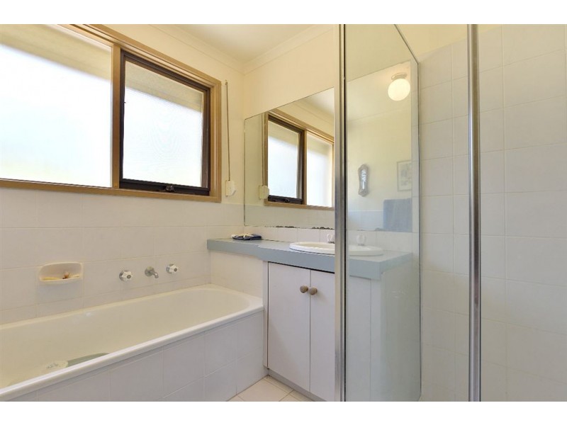 1 Parkside Boulevard, Carrum VIC 3197
