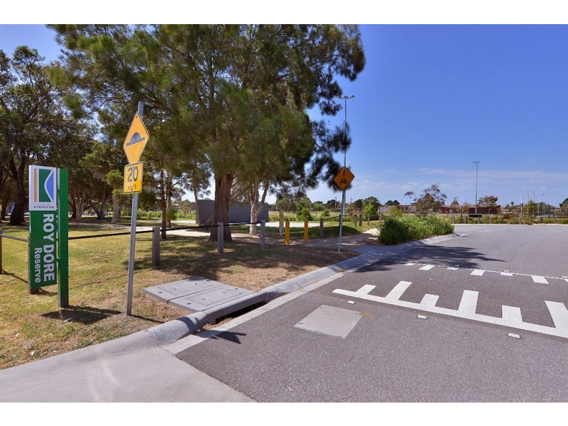 1 Parkside Boulevard, Carrum VIC 3197