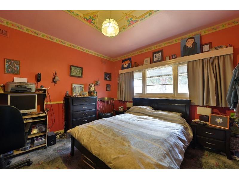 2 Johnstone Street, Seaford VIC 3198