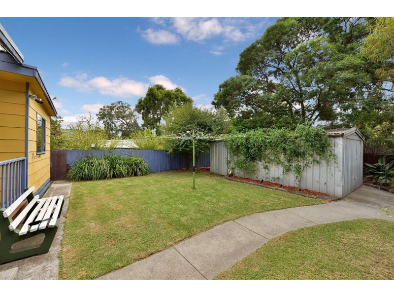 6 Railway Parade, Seaford VIC 3198