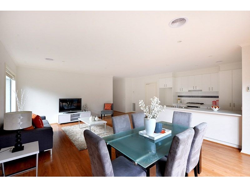 1/40 Kananook Avenue, Seaford VIC 3198