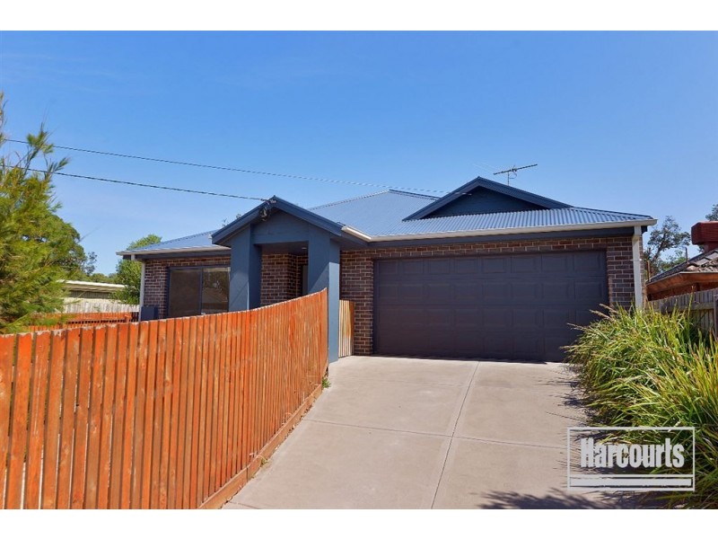 1/40 Kananook Avenue, Seaford VIC 3198