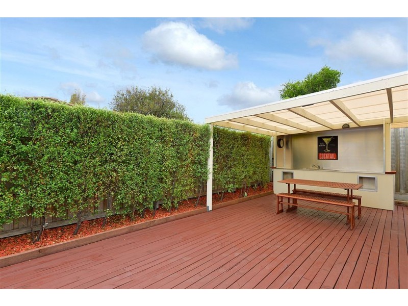 8/18 Hadley Street, Seaford VIC 3198