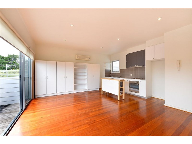 2/148A Austin Road, Seaford VIC 3198