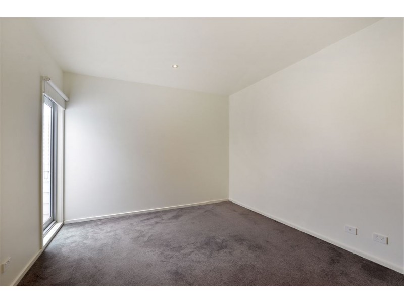 2/148A Austin Road, Seaford VIC 3198