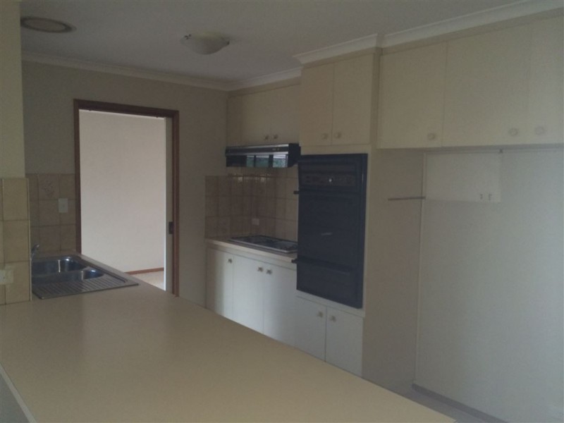 18 Coolibar Avenue, Seaford VIC 3198