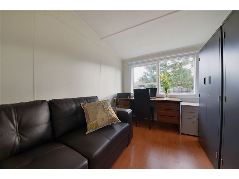 21 Duncan Ave, Seaford VIC 3198