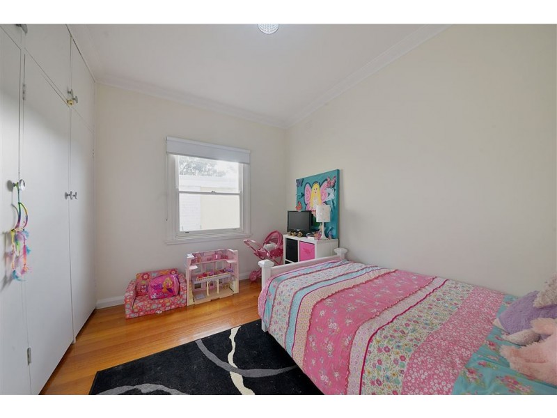 21 Duncan Ave, Seaford VIC 3198