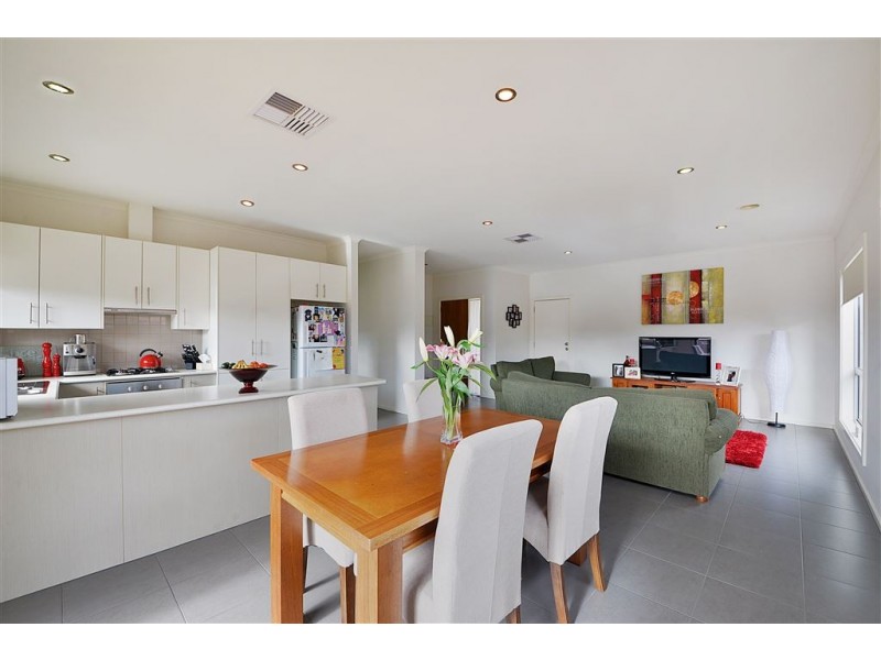 6/153 Austin Road, Seaford VIC 3198