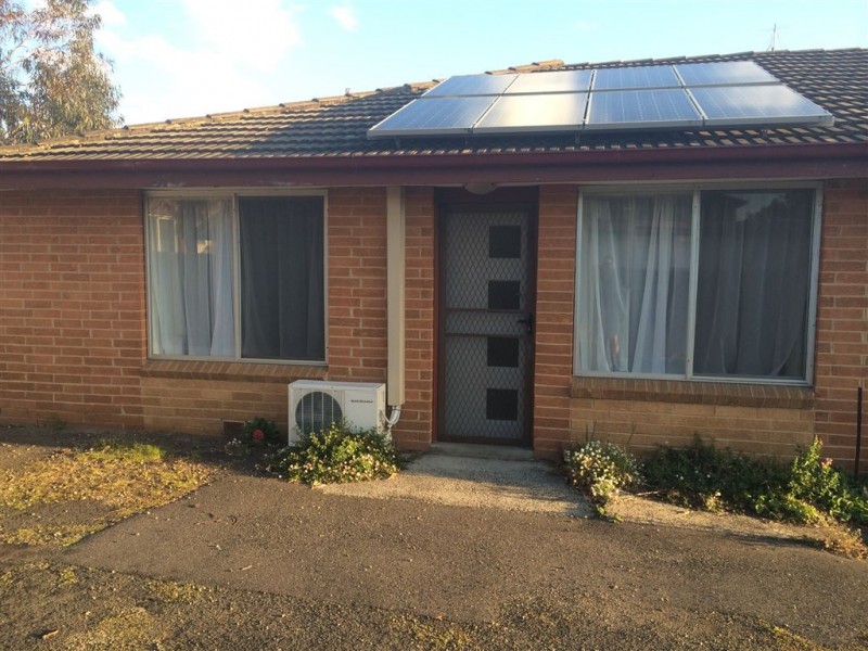 4/10 Carder Ave, Seaford VIC 3198