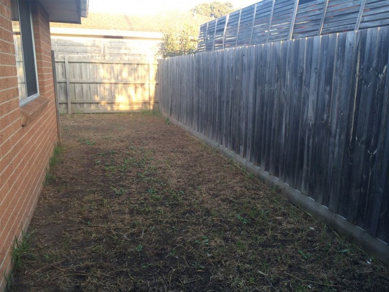 4/10 Carder Ave, Seaford VIC 3198