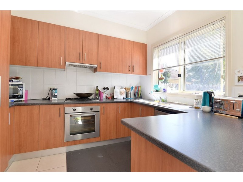 2/43 Fellowes Street, Seaford VIC 3198