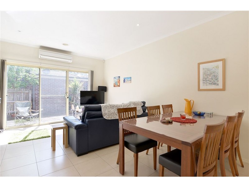 2/43 Fellowes Street, Seaford VIC 3198