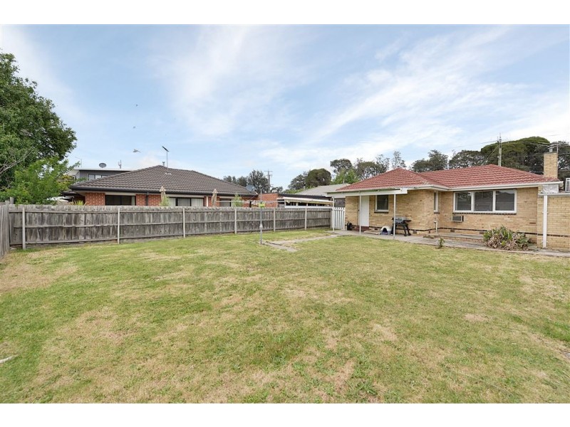54 Railway Parade, Seaford VIC 3198
