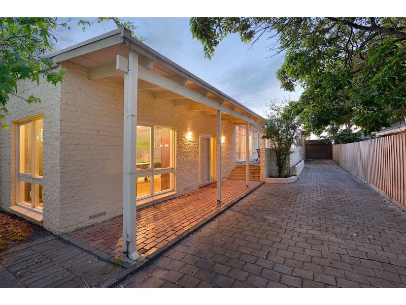 9 Larool Crescent, Seaford VIC 3198
