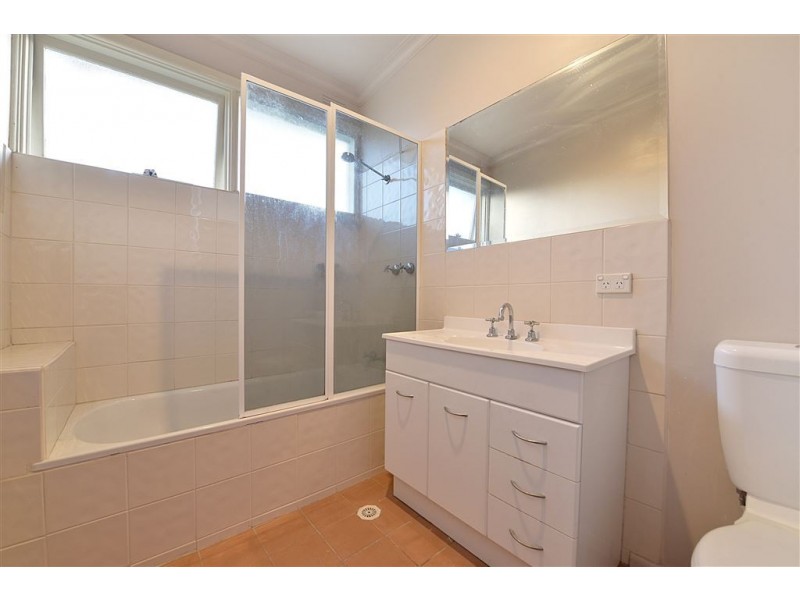9 Larool Crescent, Seaford VIC 3198