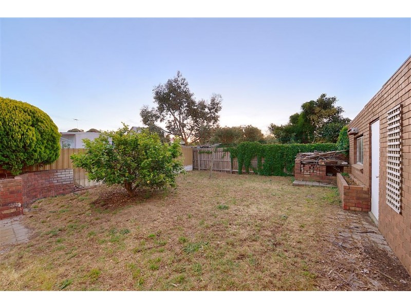 9 Larool Crescent, Seaford VIC 3198