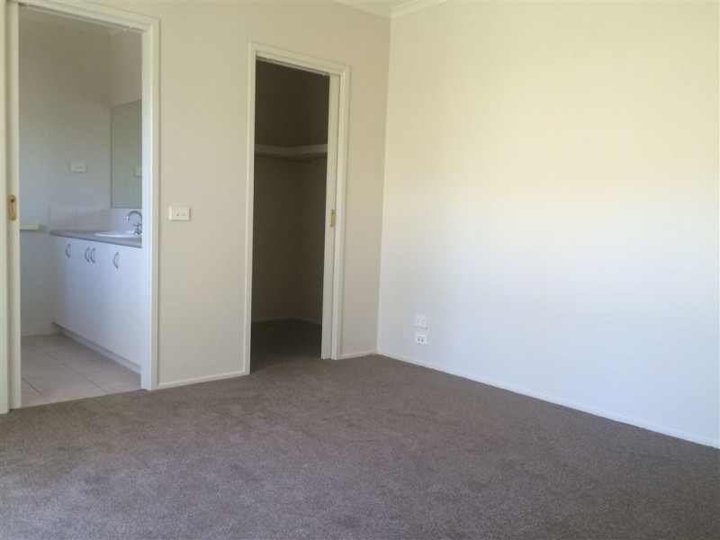 5/11-13 Brunel Road, Seaford VIC 3198