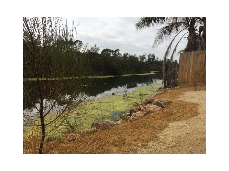 225 Nepean Highway, Seaford VIC 3198