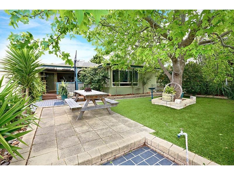 23 Torquay Avenue, Seaford VIC 3198