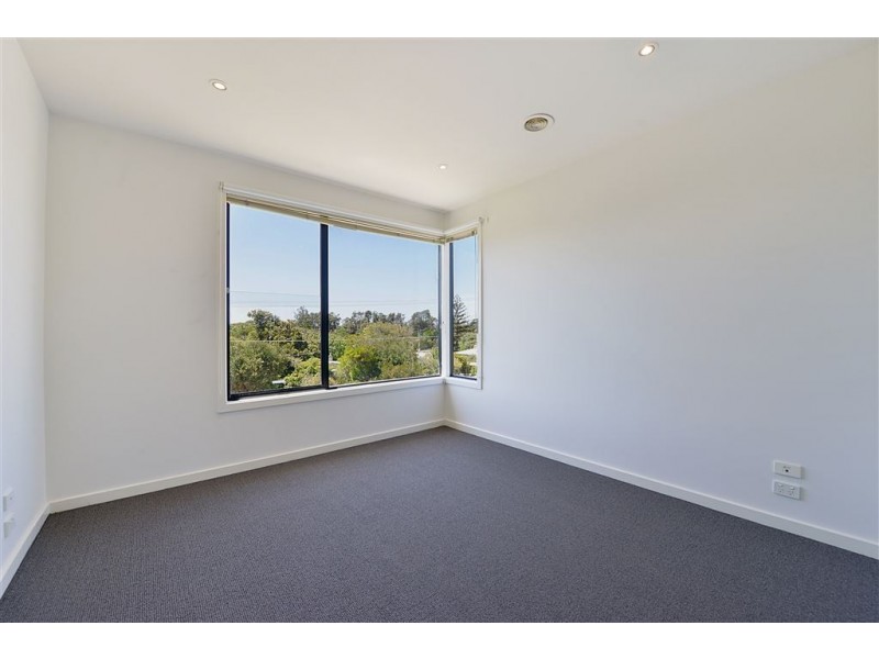 151A Nepean Highway, Seaford VIC 3198