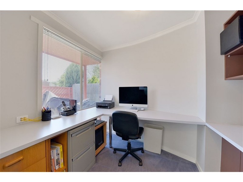 20 Mersey Crescent, Seaford VIC 3198