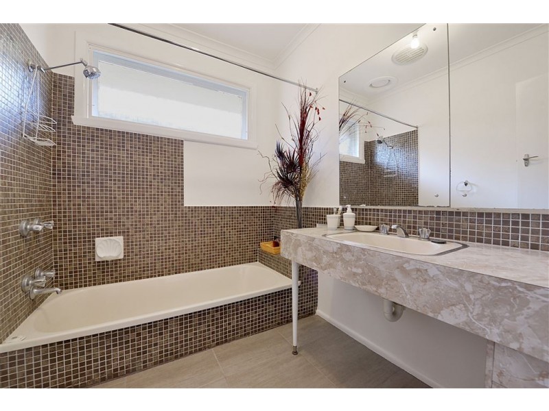 105 Kirkwood Avenue, Seaford VIC 3198