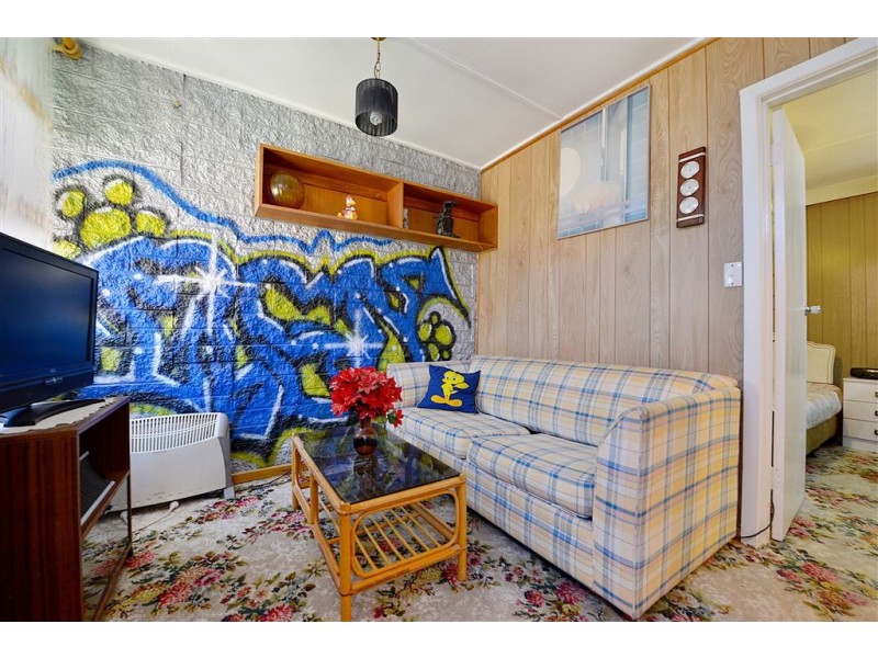 18 Duncan Ave, Seaford VIC 3198