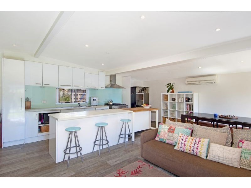 40 Emanuel Drive, Seaford VIC 3198