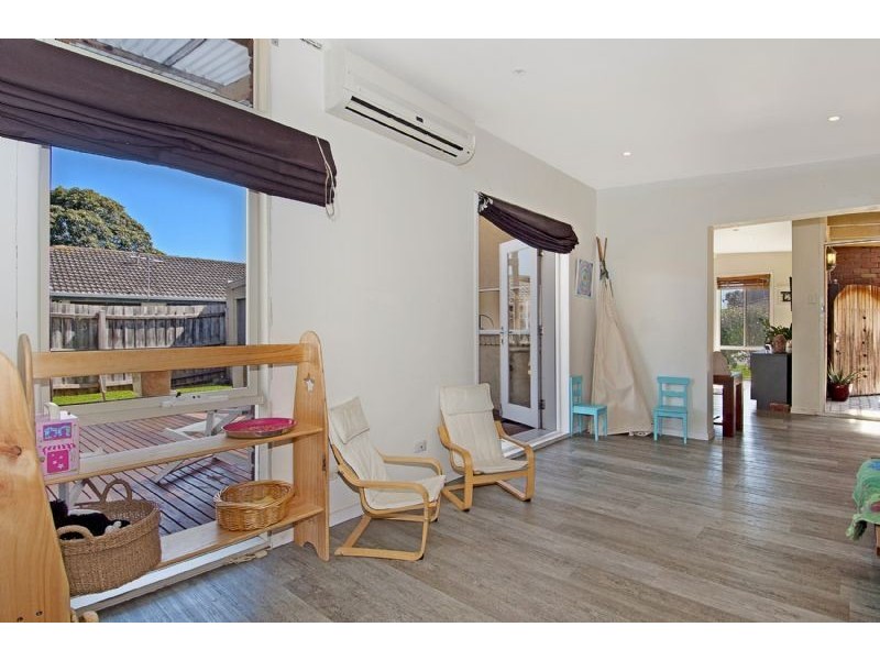 40 Emanuel Drive, Seaford VIC 3198