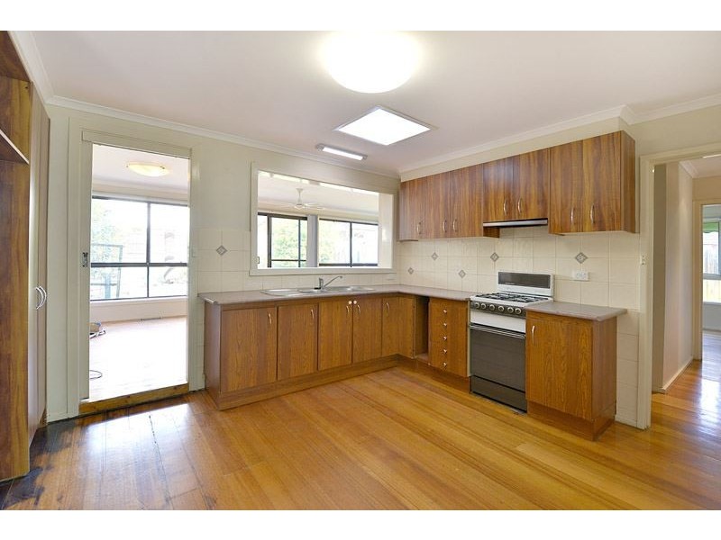 14 Gordon Court, Mooroolbark VIC 3138