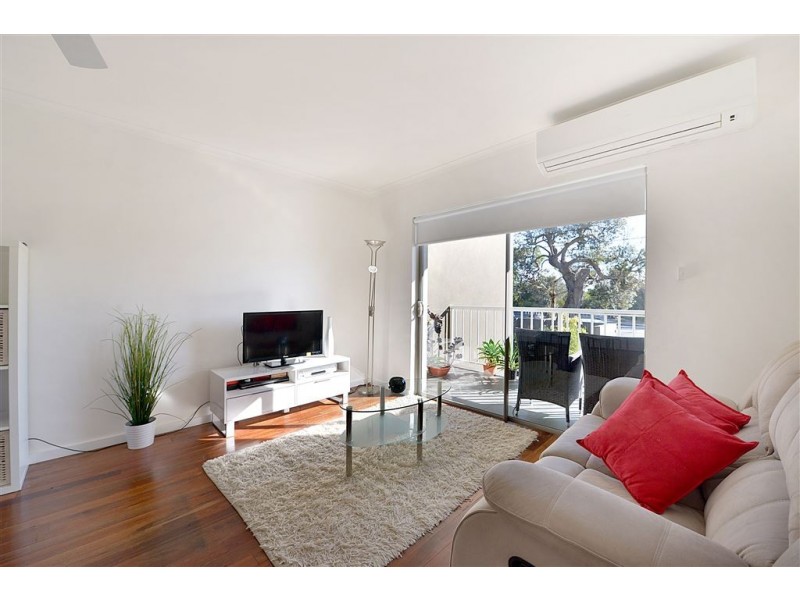 2/283 Nepean Hwy, Seaford VIC 3198