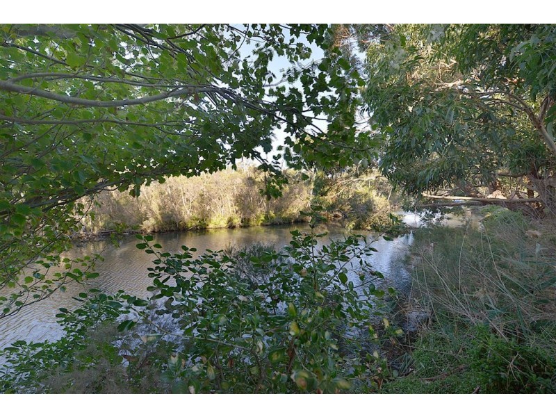 2/283 Nepean Hwy, Seaford VIC 3198