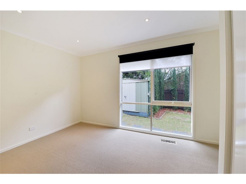 11 Wiltshire Drive, Somerville VIC 3912