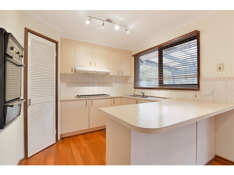 11 Wiltshire Drive, Somerville VIC 3912