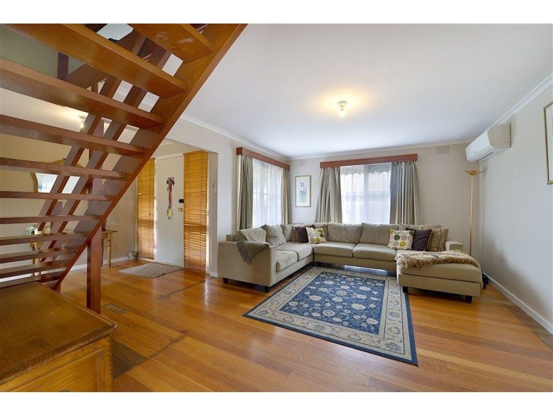 35 Maple Street, Seaford VIC 3198