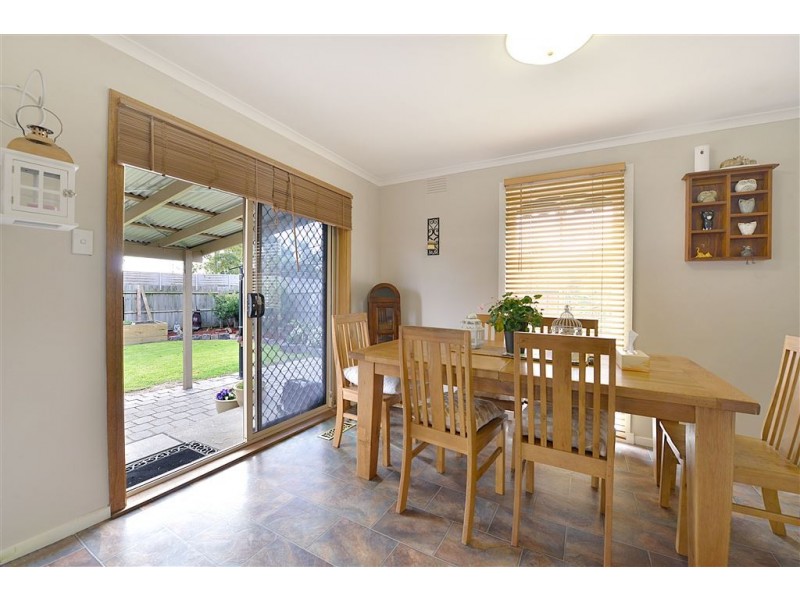 35 Maple Street, Seaford VIC 3198