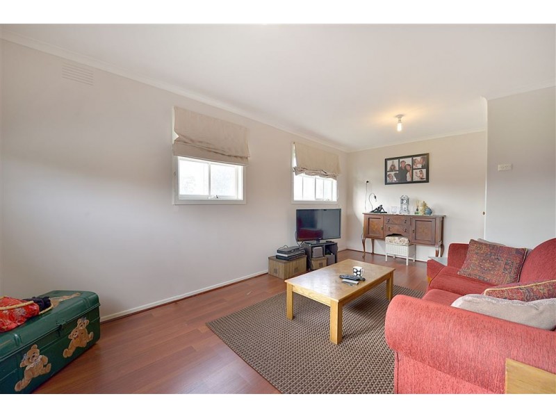 35 Maple Street, Seaford VIC 3198