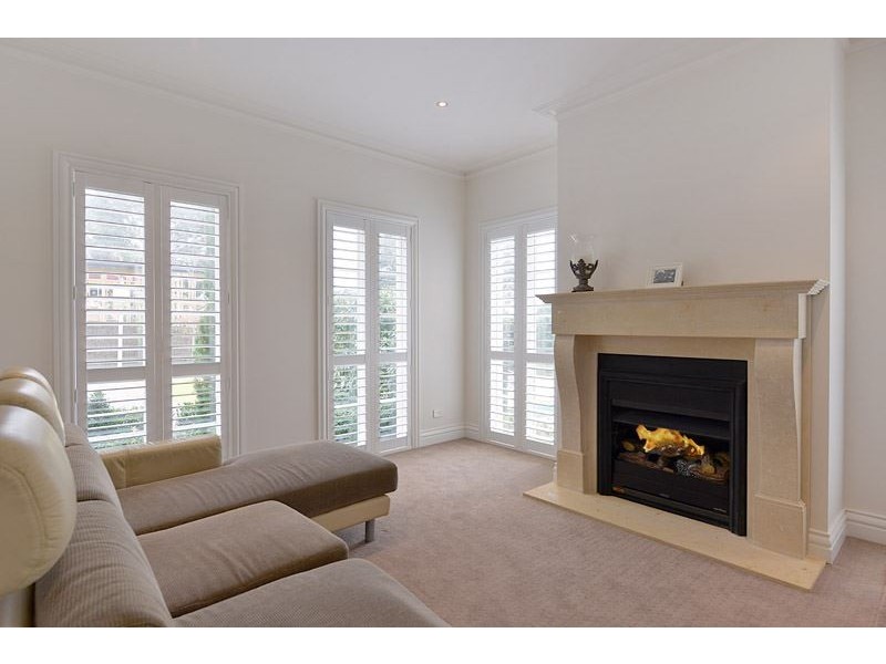 a/44 Old Mornington Road, Mount Eliza VIC 3930