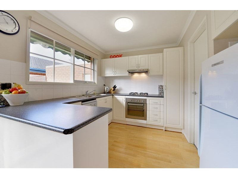 1/9 Molesworth Street, Seaford VIC 3198