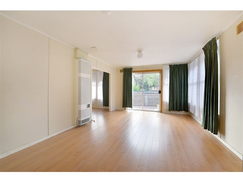 1/2 Martin Street, Seaford VIC 3198