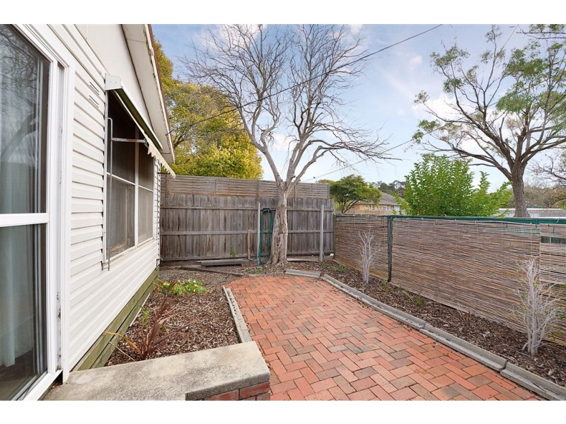1/2 Martin Street, Seaford VIC 3198