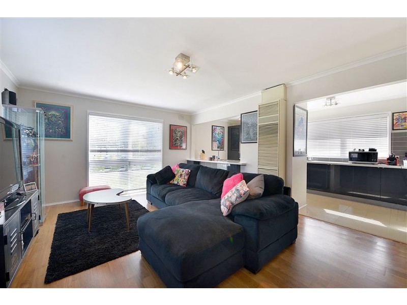 6 Sussex Crescent, Seaford VIC 3198