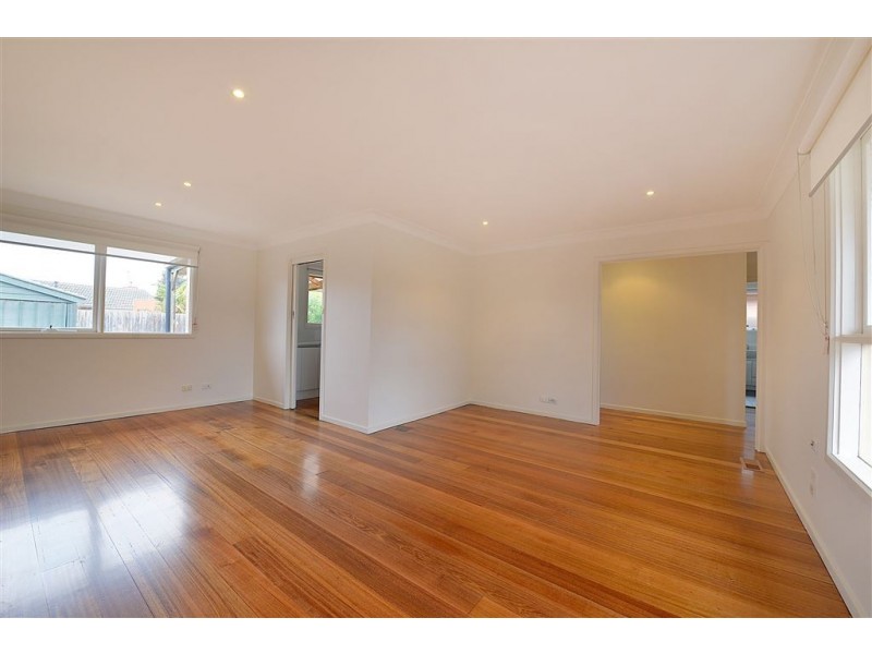 6 Selsey St, Seaford VIC 3198