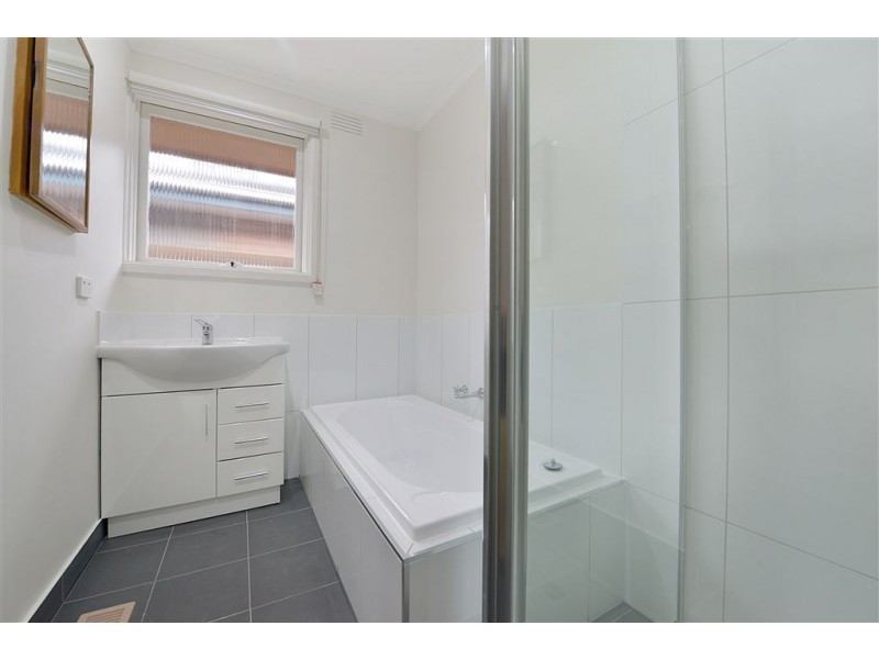 6 Selsey St, Seaford VIC 3198