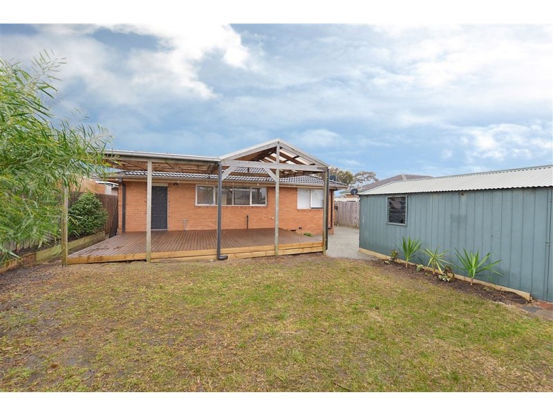 6 Selsey St, Seaford VIC 3198