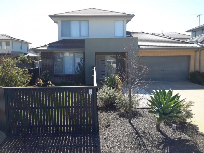 6 Butternut Close, Seaford VIC 3198