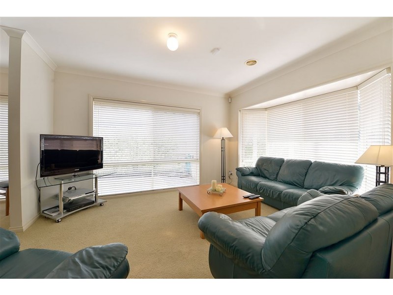 9 McRae Street, Seaford VIC 3198