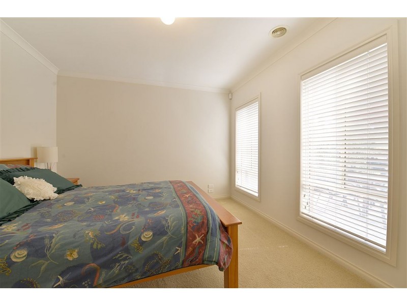 9 McRae Street, Seaford VIC 3198