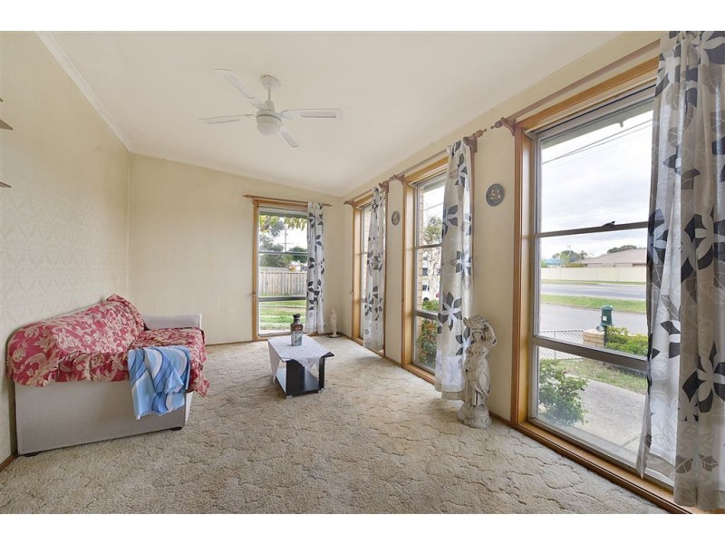 18 Ballarto Road, Frankston North VIC 3200